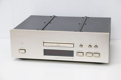 【買取実績】TEAC VRDS-25xs CDプレイヤー | 中古買取価格40,000円