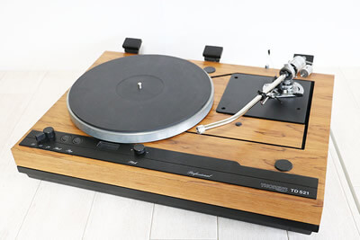 【買取実績】THORENS TD521 ターンテーブル | 中古買取価格156,700円